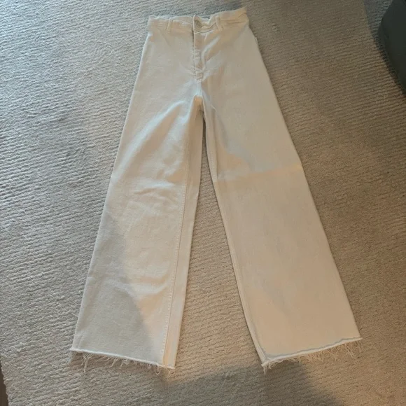 ZARA Jeans - Picture 2 of 3